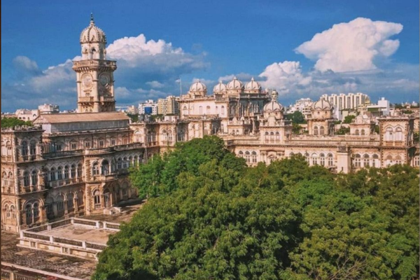 Ahemedabad to jamanagar cab