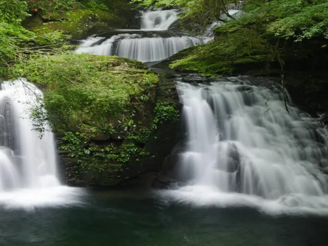 Ninai Waterfall vadodara
