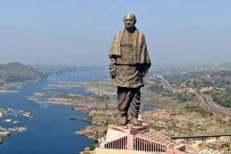 Statue of Unity Kevadia Gujarat world’s tallest statue of Sardar Vallabhbhai Patel visited from Ahmedabad